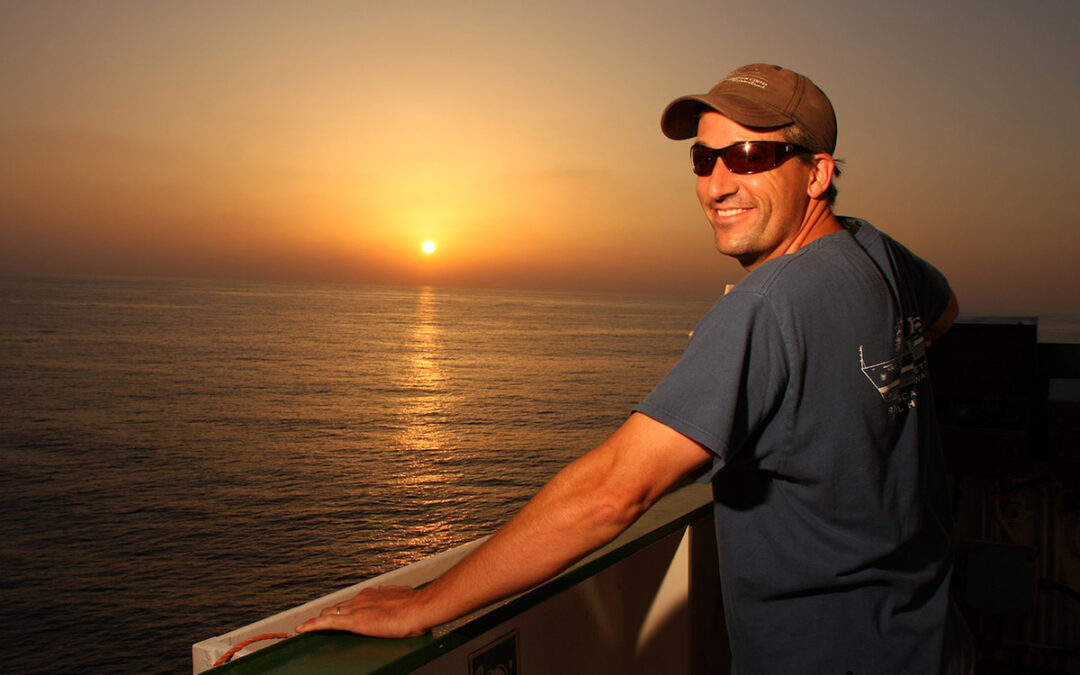 And The 2021 Sanctuary Sea Star Award for Marine Research Goes To…